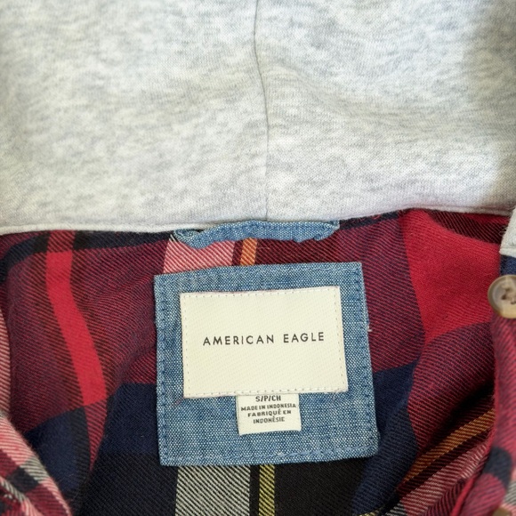 American Eagle Hooded Plaid Flannel Shirt Cropped Red Layered Hoodie S - Picture 5 of 10